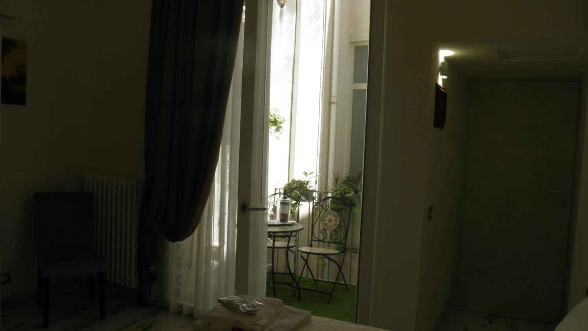 La Dimora Di Re Idomeneo Bed & Breakfast เลชเช ภายนอก รูปภาพ